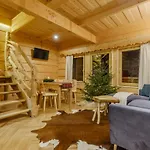 Chalet Na Przeleczy Wood House & Mountain View & Jacuzzi - Balia Ogrodowa *