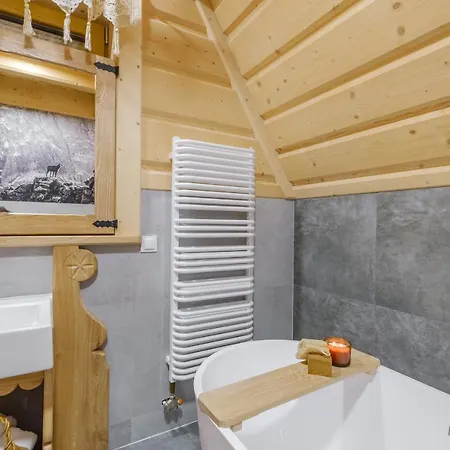 Na Przeleczy Wood House & Mountain View & Jacuzzi - Balia Ogrodowa * Murzasichle