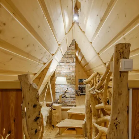 Na Przeleczy Wood House & Mountain View בקתה מורזאסיחלה