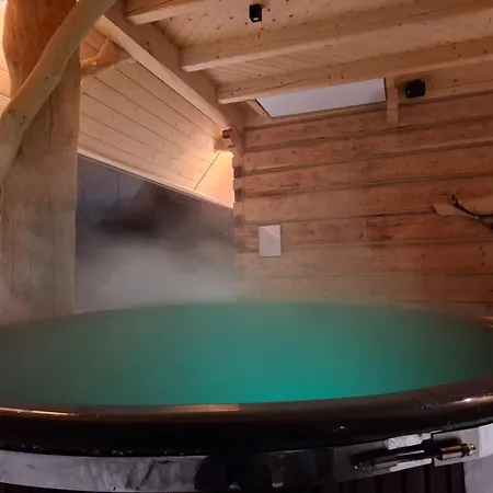 Na Przeleczy Wood House & Mountain View & Jacuzzi - Balia Ogrodowa Murzasichle